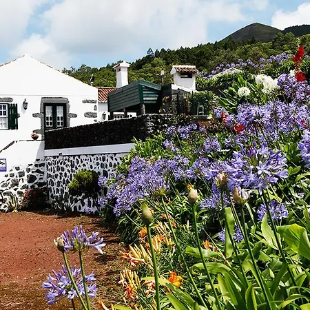 Casas Do Capelo * Varadouro