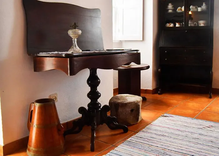 Casas Do Capelo * Varadouro