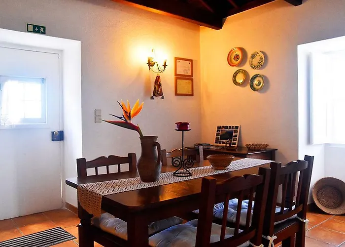 Casas Do Capelo Casa de Férias